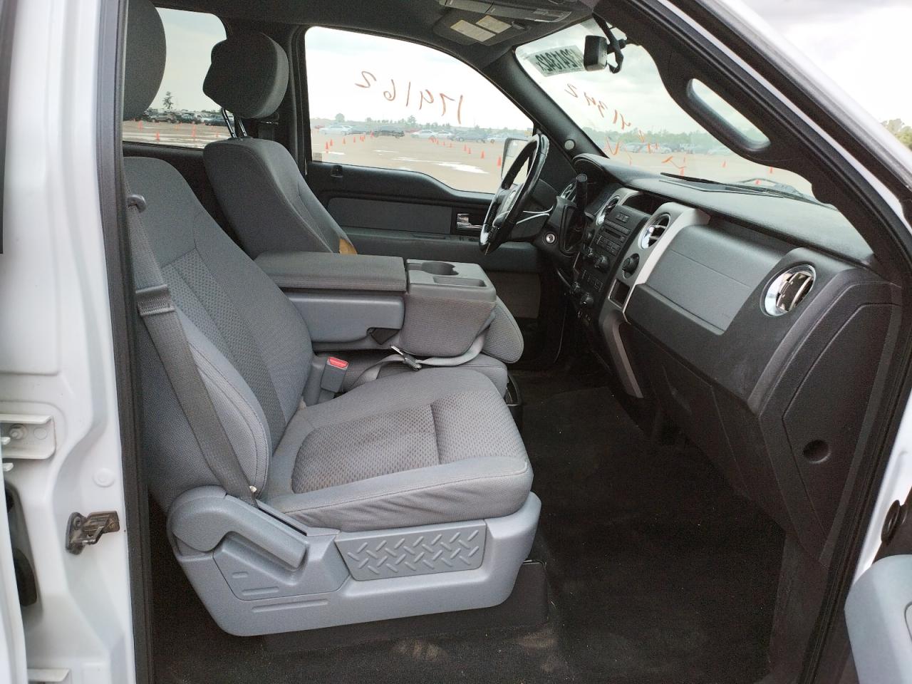 Photo 5 from auction – 2012 FORD F150 SUPER with VIN 1FTFW1ET7CFA47075