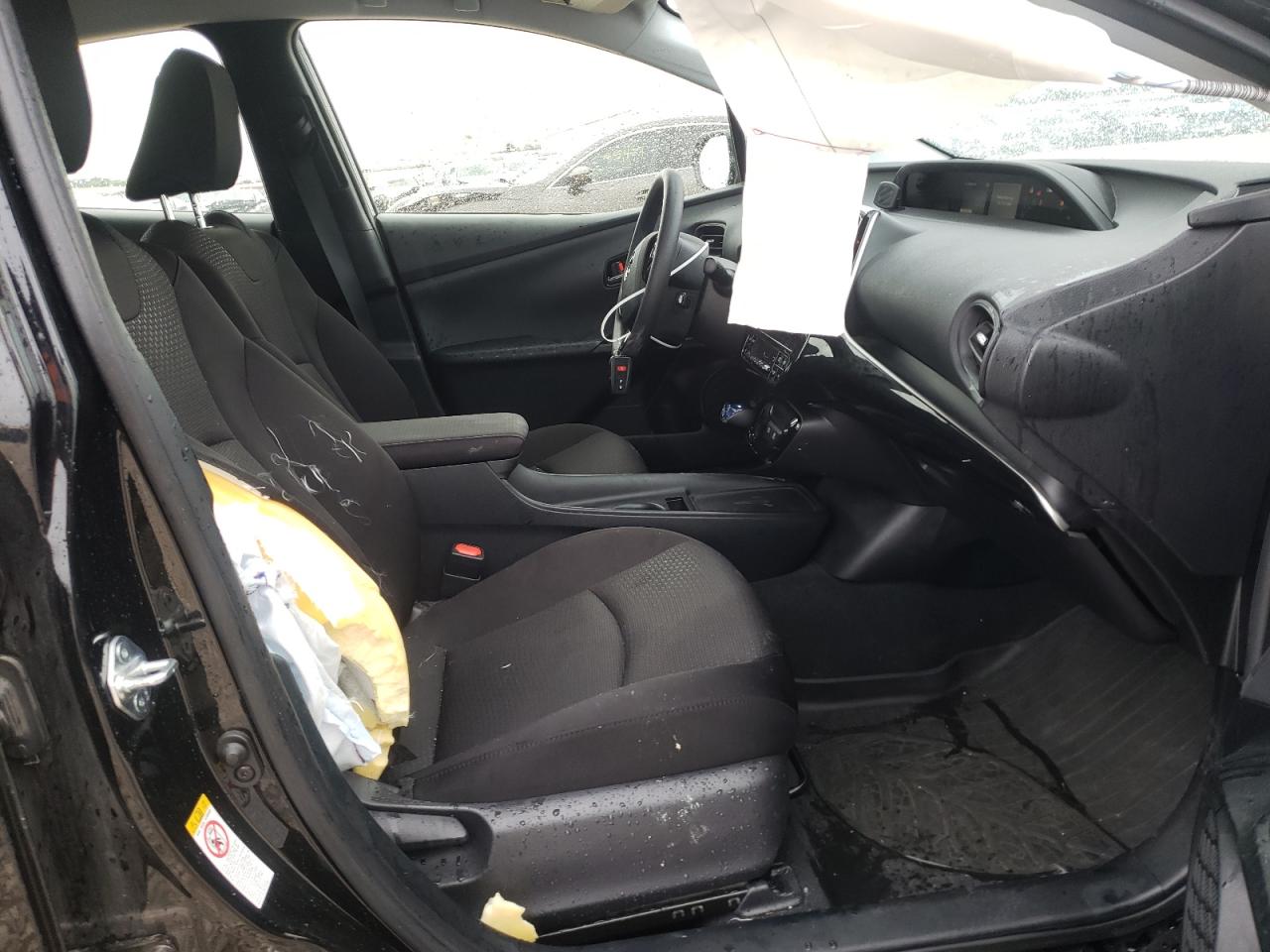 Photo 5 from auction – 2019 TOYOTA PRIUS with VIN JTDKARFU7K3073565
