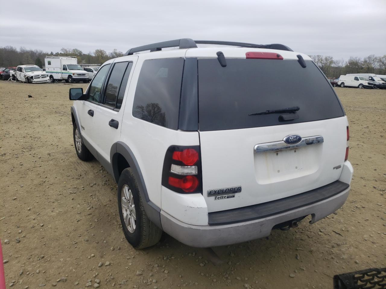 Photo 3 from auction – 2006 FORD EXPLORER X with VIN 1FMEU73E06UA35841