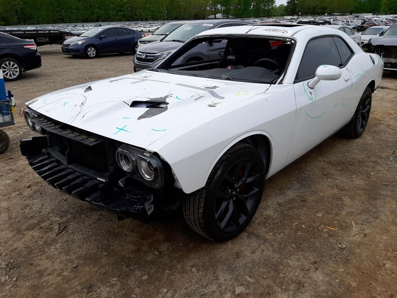 Photo 2 from auction – 2020 DODGE CHALLENGER with VIN 2C3CDZAG8LH214823
