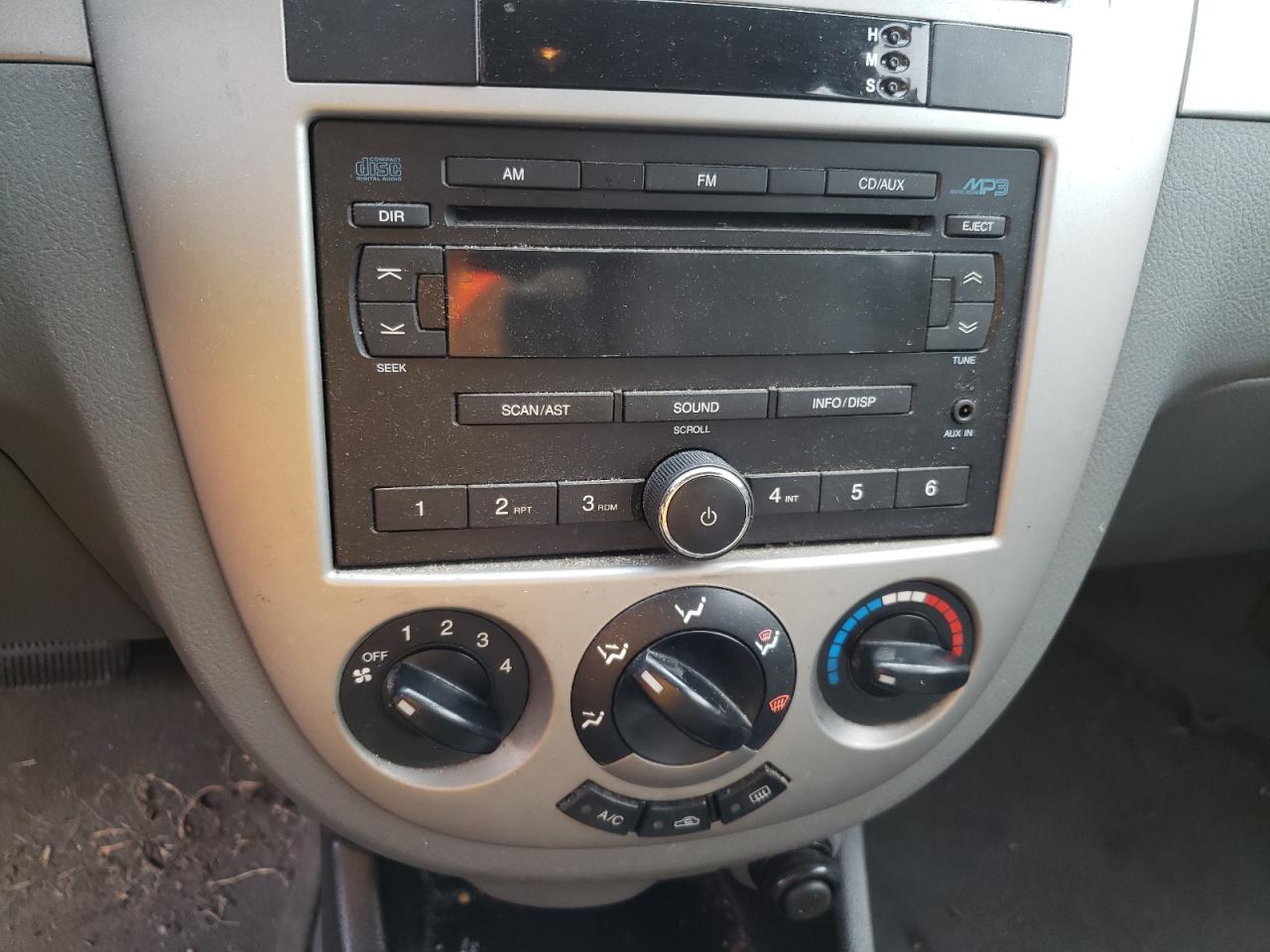 Photo 9 from auction – 2008 SUZUKI FORENZA BA with VIN KL5JD56Z88K906723