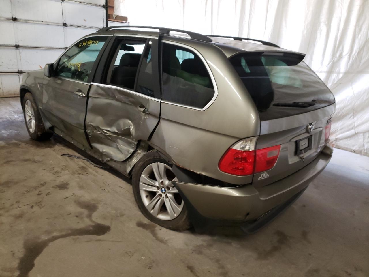 Photo 3 from auction – 2004 BMW X5 4.4I with VIN 5UXFB53594LV00413