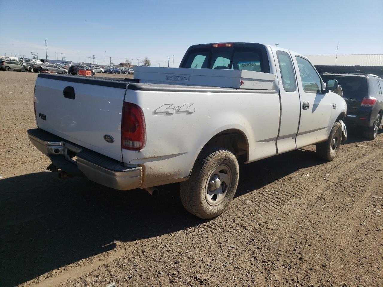 Photo 4 from auction – 2004 FORD F-150 HERI with VIN 2FTRX18W94CA36785
