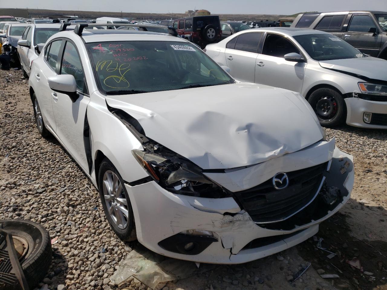 MAZDA 3 TOURING 2016 with VIN JM1BM1M71G1279330 - Photo from auction