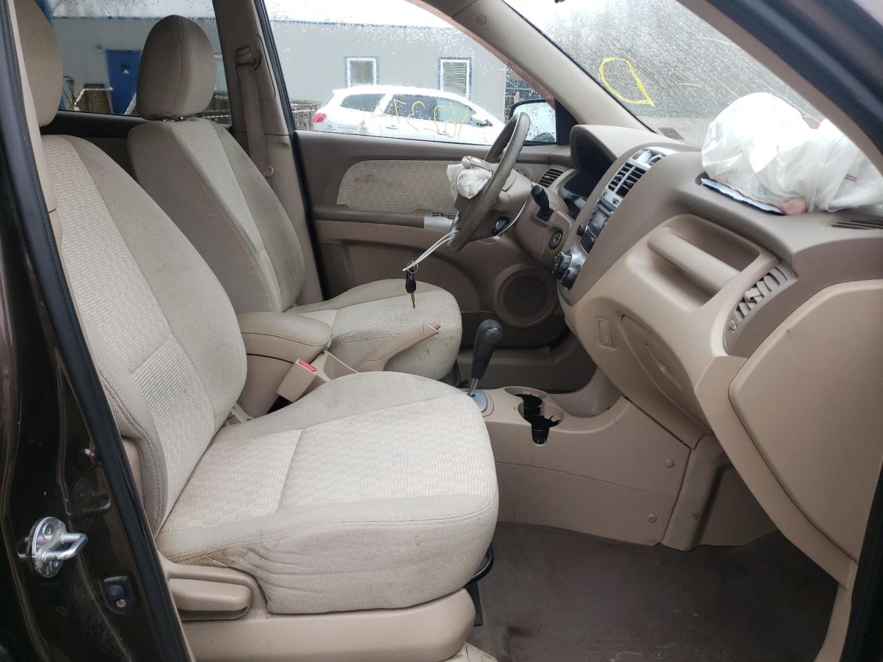 Photo 5 from auction – 2008 KIA SPORTAGE E with VIN KNDJE723287520144