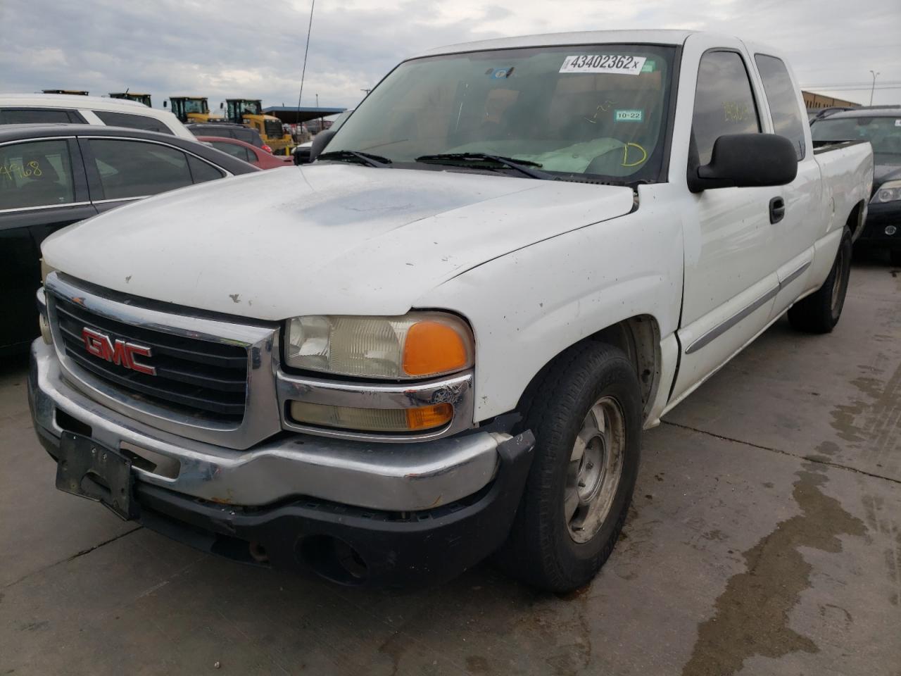 Photo 2 from auction – 2005 GMC NEW SIERRA with VIN 2GTEC19V751149180
