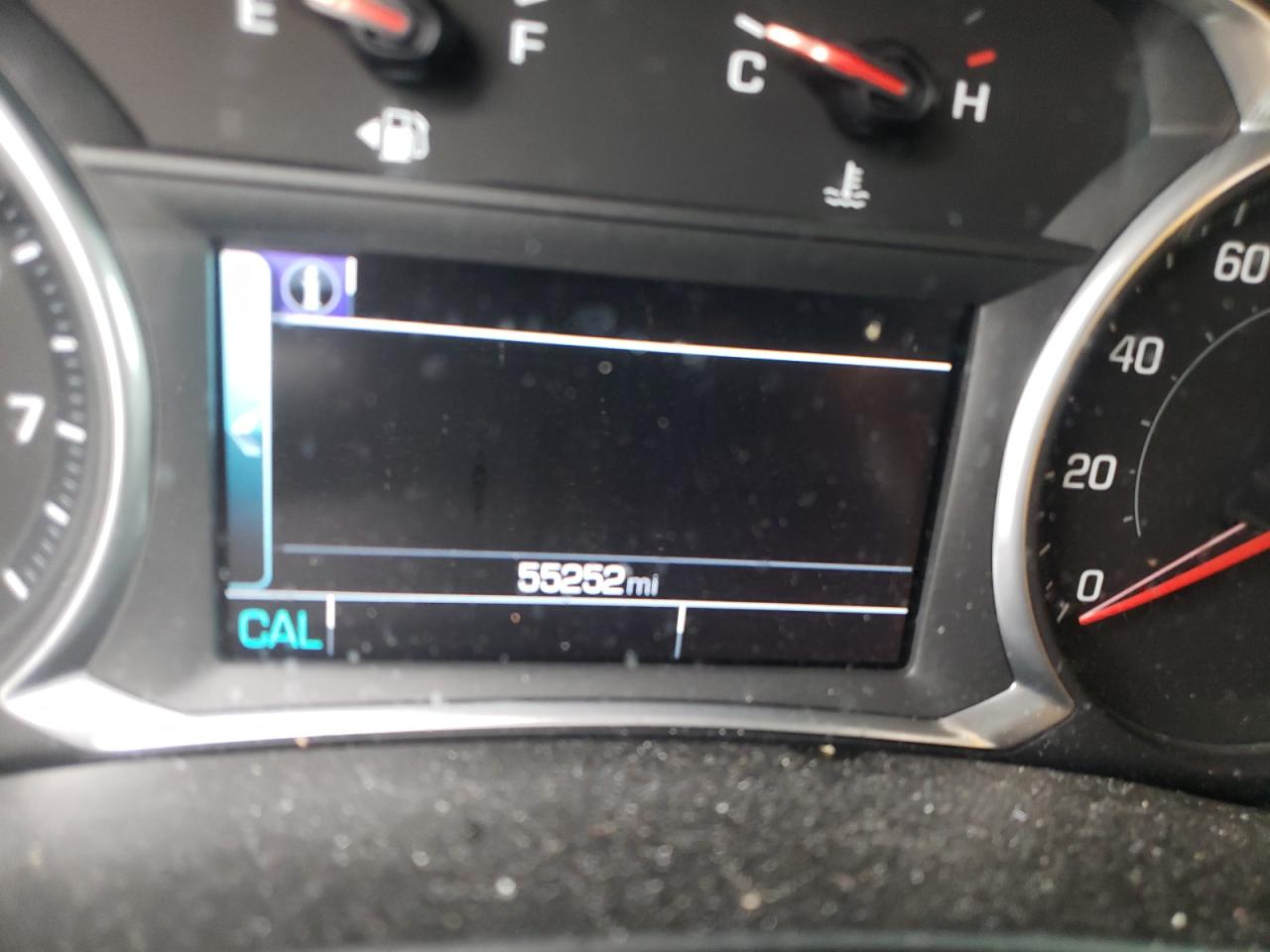 Photo 8 from auction – 2018 CHEVROLET EQUINOX LT with VIN 2GNAXJEV2J6257283