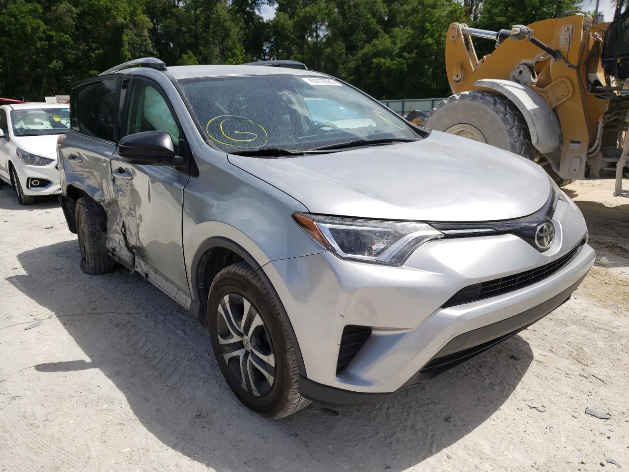 TOYOTA RAV4 LE 2017 with VIN 2T3ZFREV5HW402831 - Photo from auction