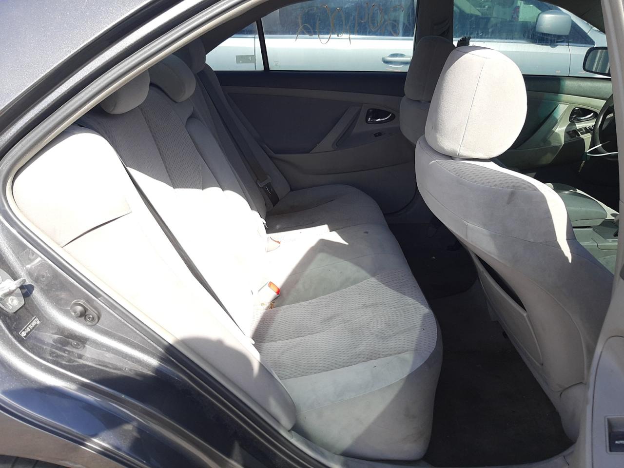 Photo 6 from auction – 2010 TOYOTA CAMRY BASE with VIN 4T4BF3EK3AR087357