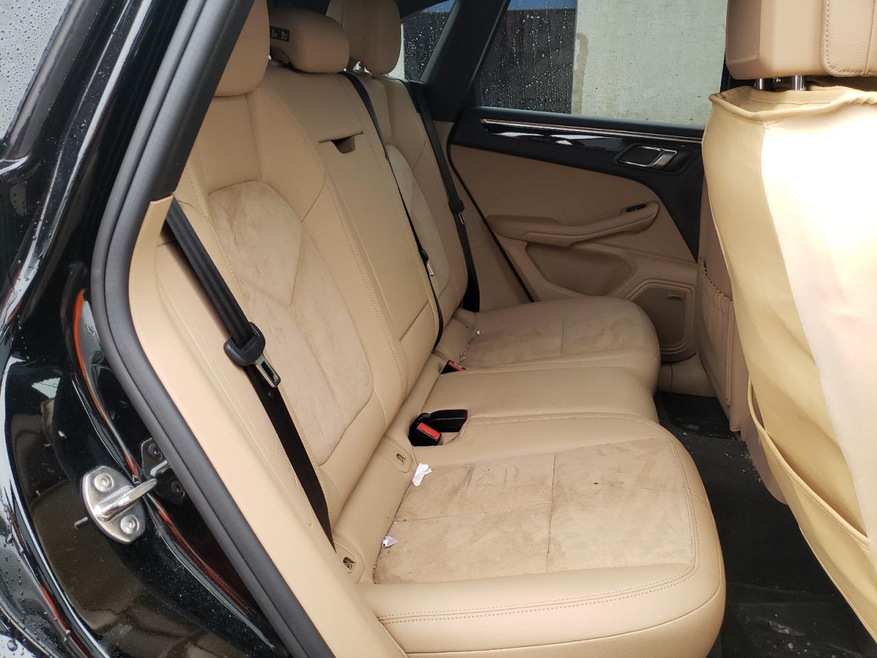 Photo 6 from auction – 2019 PORSCHE MACAN with VIN WP1AA2A58KLB09118