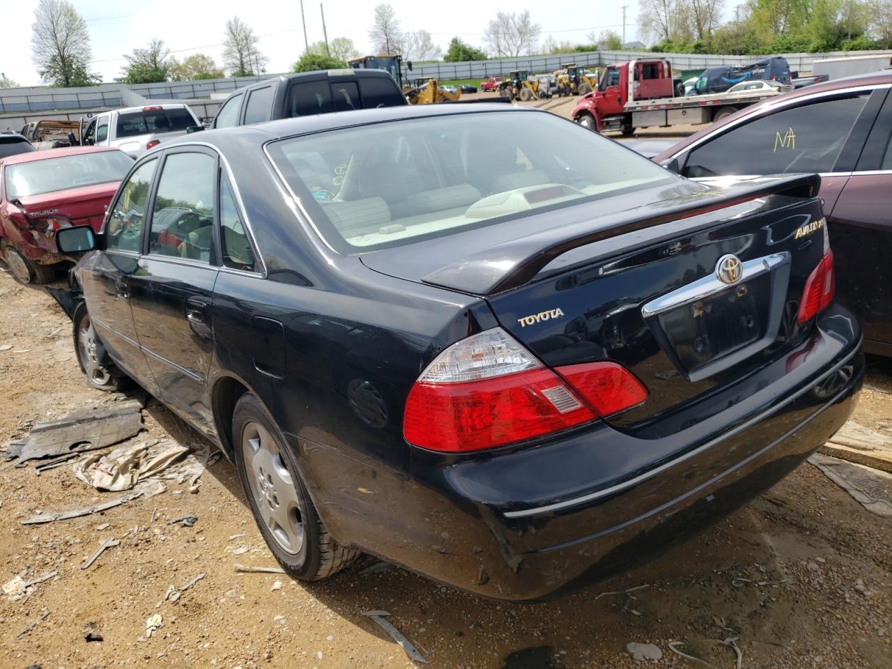Photo 3 from auction – 2003 TOYOTA AVALON XL with VIN 4T1BF28B33U298450