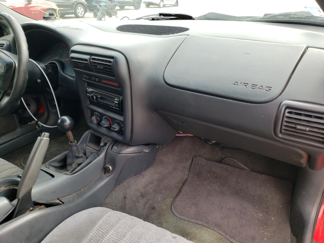 Photo 9 from auction – 1997 CHEVROLET CAMARO BAS with VIN 2G1FP22K4V2101671