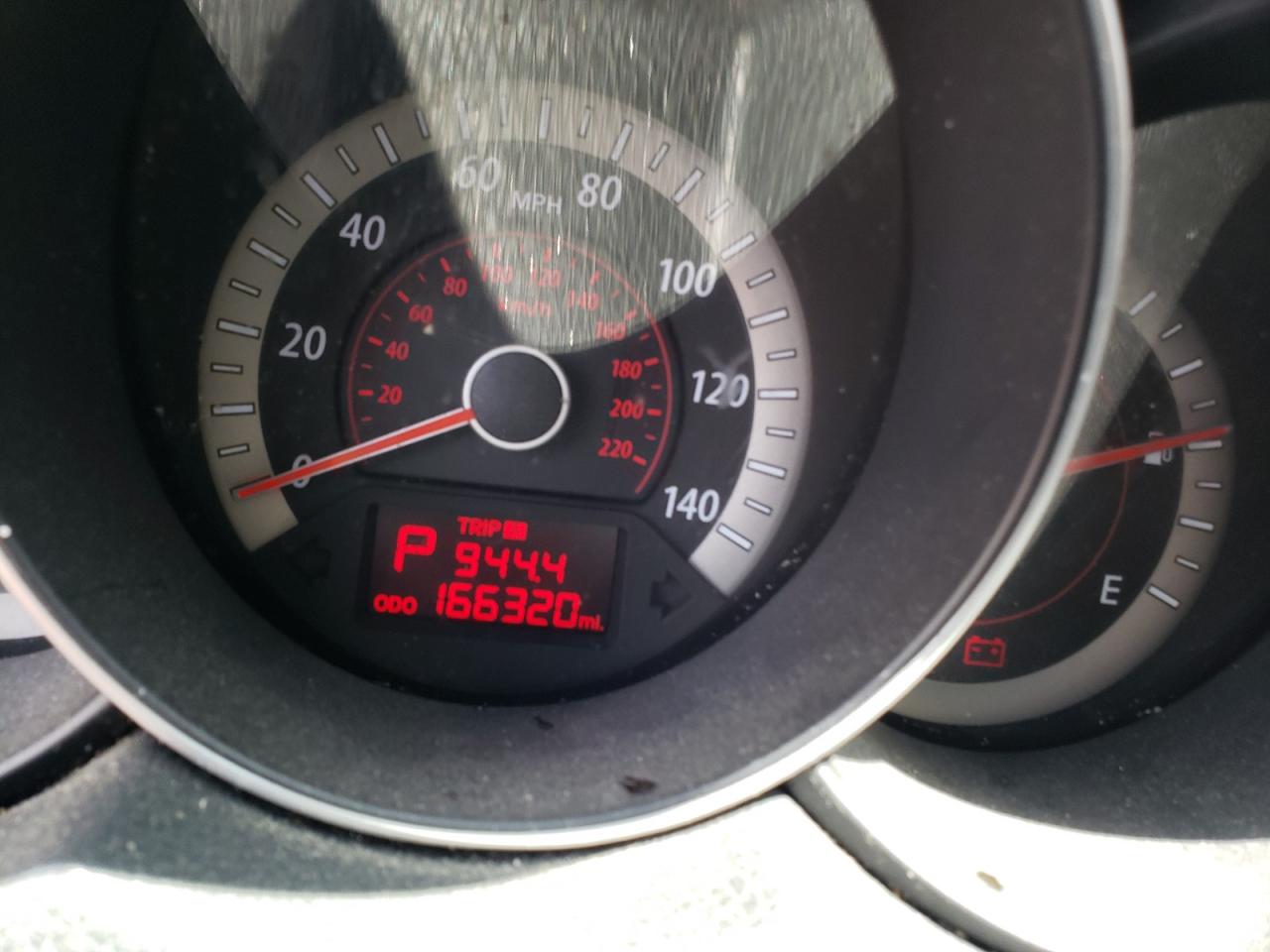 Photo 8 from auction – 2010 KIA FORTE with VIN KNAFU4A29A5843265