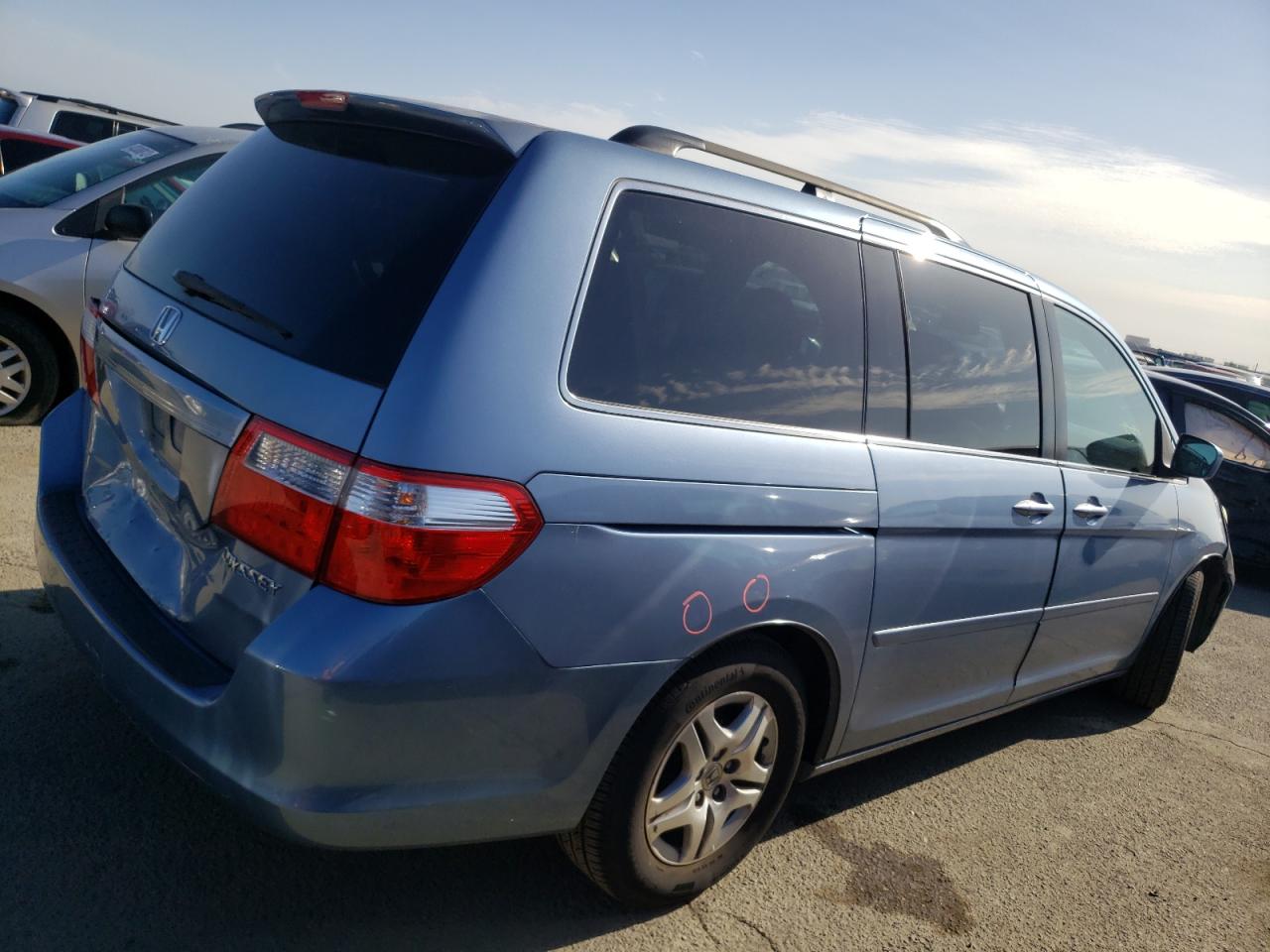 Photo 4 from auction – 2005 HONDA ODYSSEY EX with VIN 5FNRL38425B018256