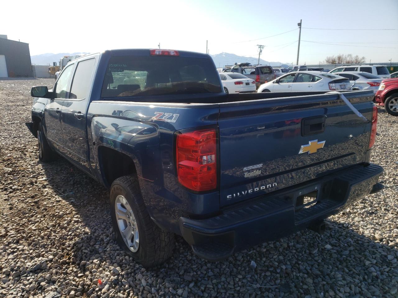 Photo 3 from auction – 2017 CHEVROLET SILVERADO with VIN 3GCUKREC6HG279450