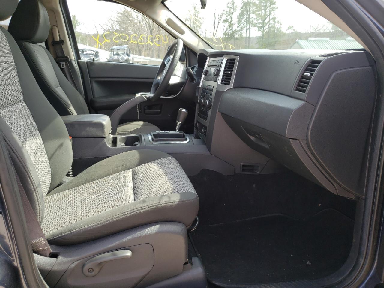 Photo 5 from auction – 2008 JEEP GRAND CHER with VIN 1J8GR48K98C240717