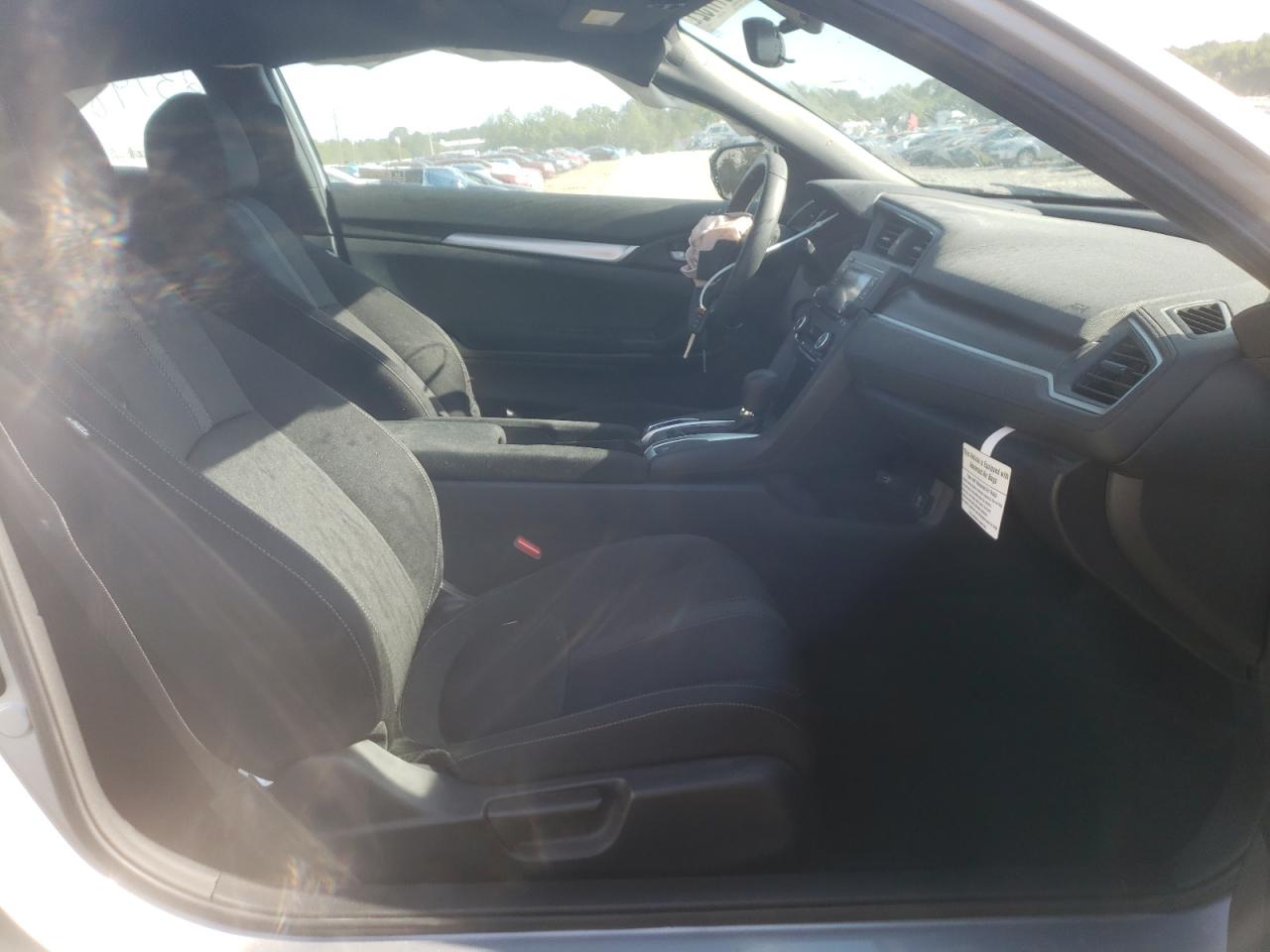 Photo 5 from auction – 2019 HONDA CIVIC LX with VIN 2HGFC4B62KH305039