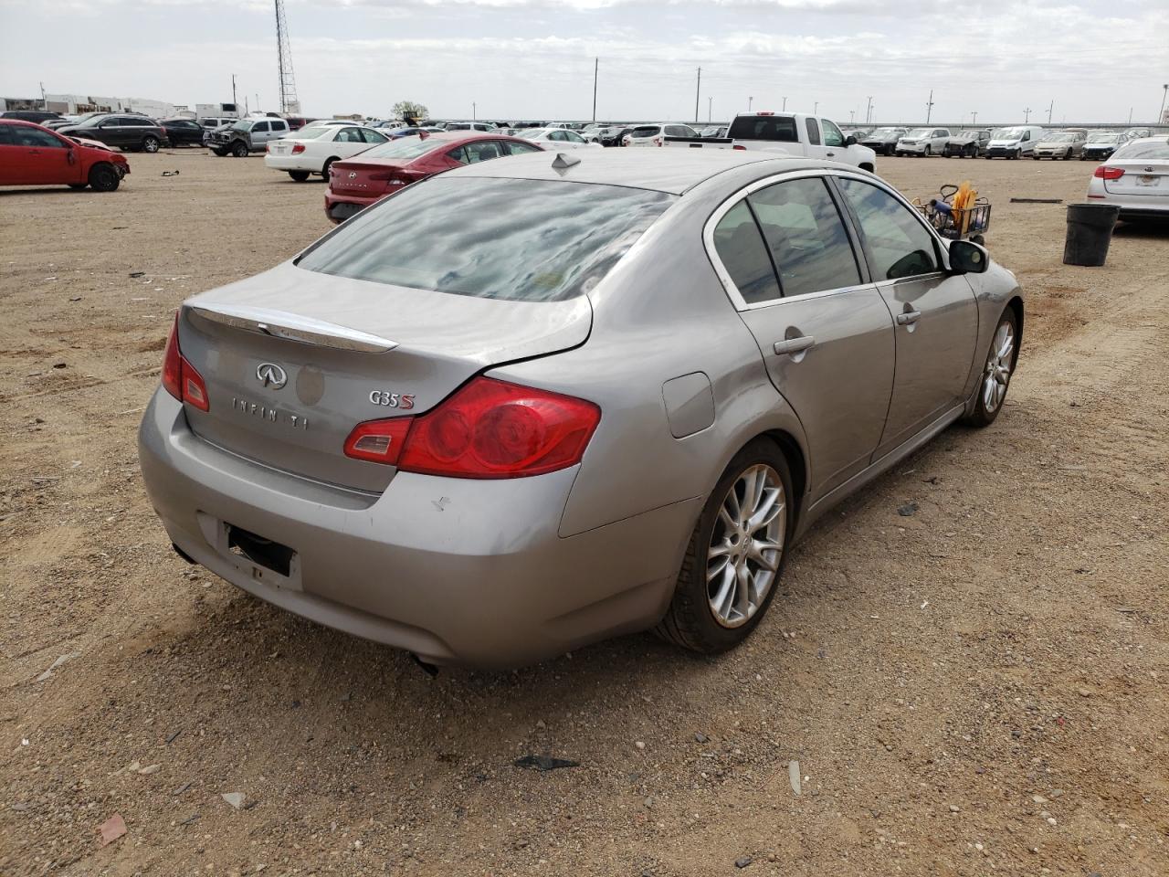 Photo 4 from auction – 2007 INFINITI G35 with VIN JNKBV61E47M719728