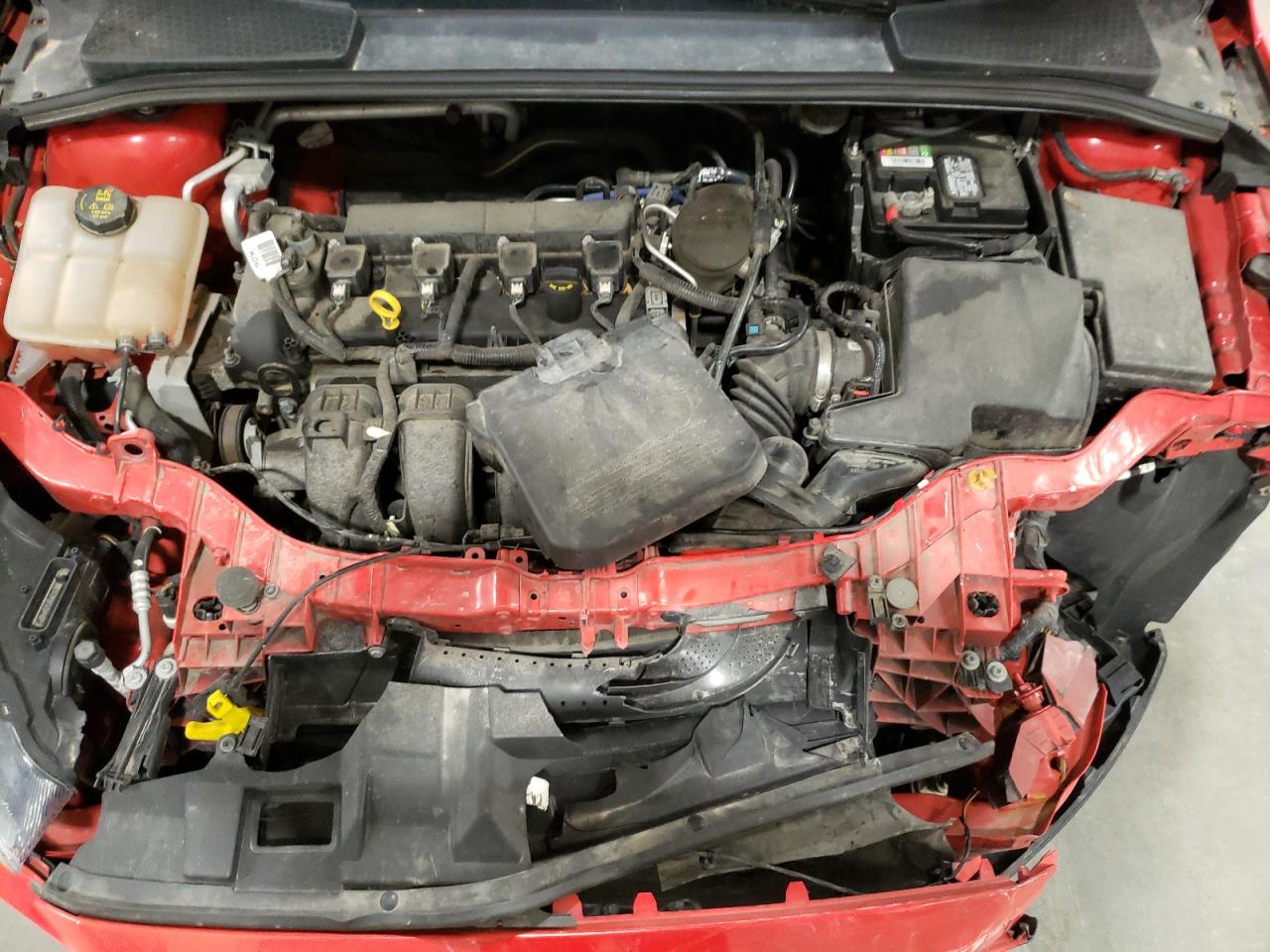 Foto 7 de la subasta – 2015 FORD FOCUS SE con VIN 1FADP3K24FL302689