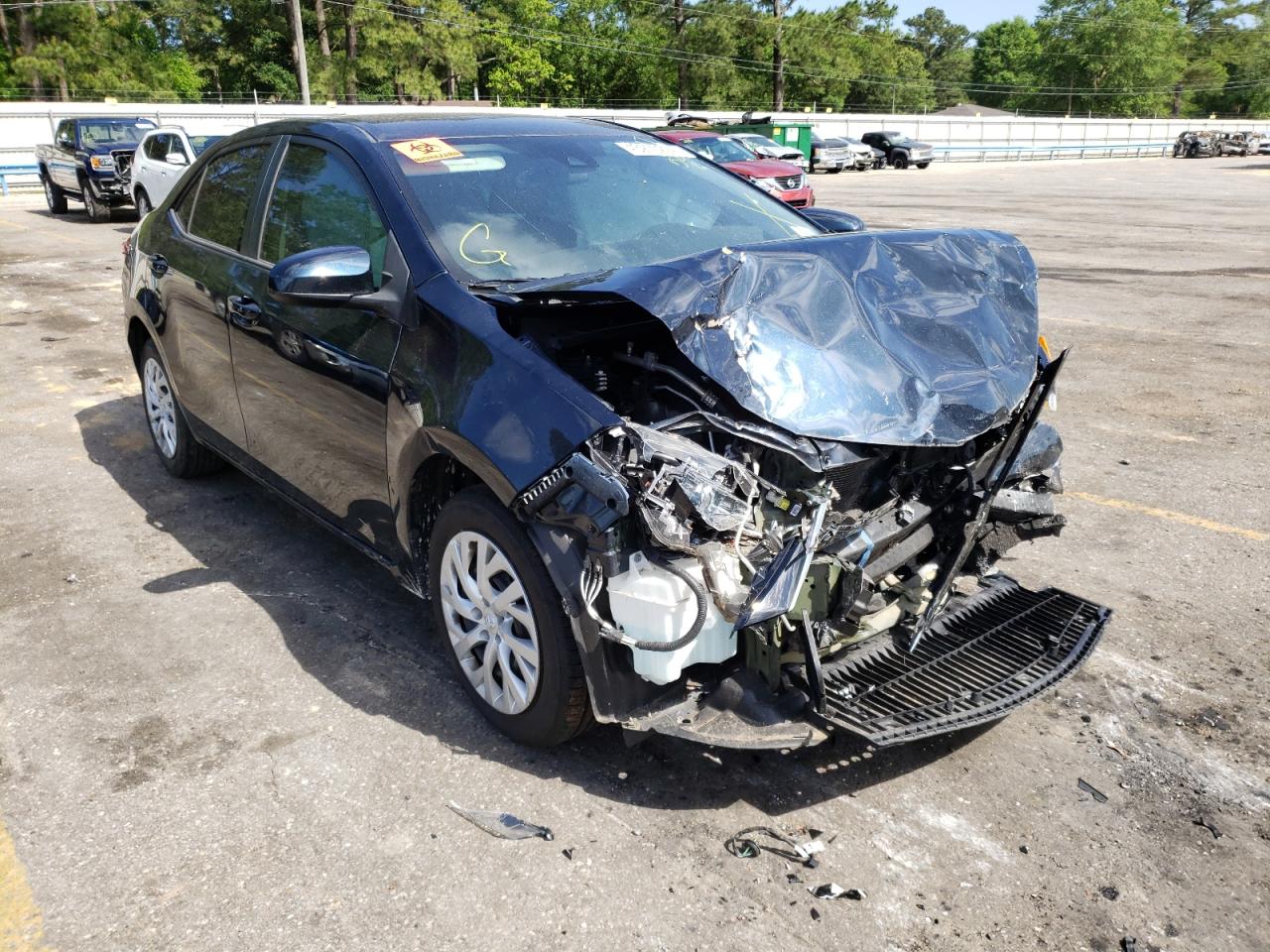 TOYOTA COROLLA L 2018 with VIN 5YFBURHE9JP846250 - Photo from auction