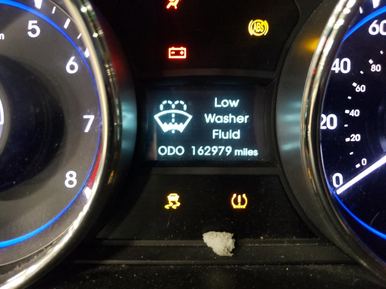 Photo 8 from auction – 2011 HYUNDAI SONATA SE with VIN 5NPEC4AB1BH244282