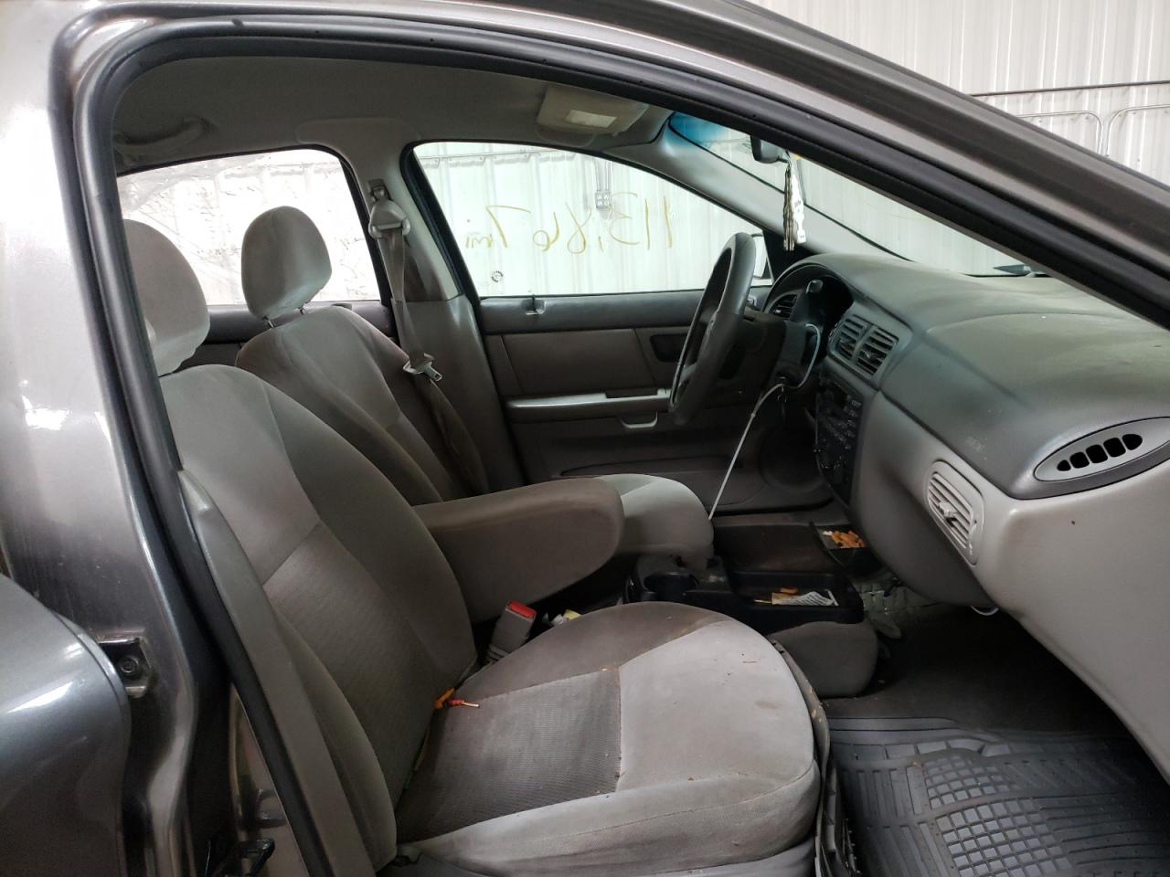 Photo 5 from auction – 2004 FORD TAURUS SE with VIN 1FAFP53U04G171416