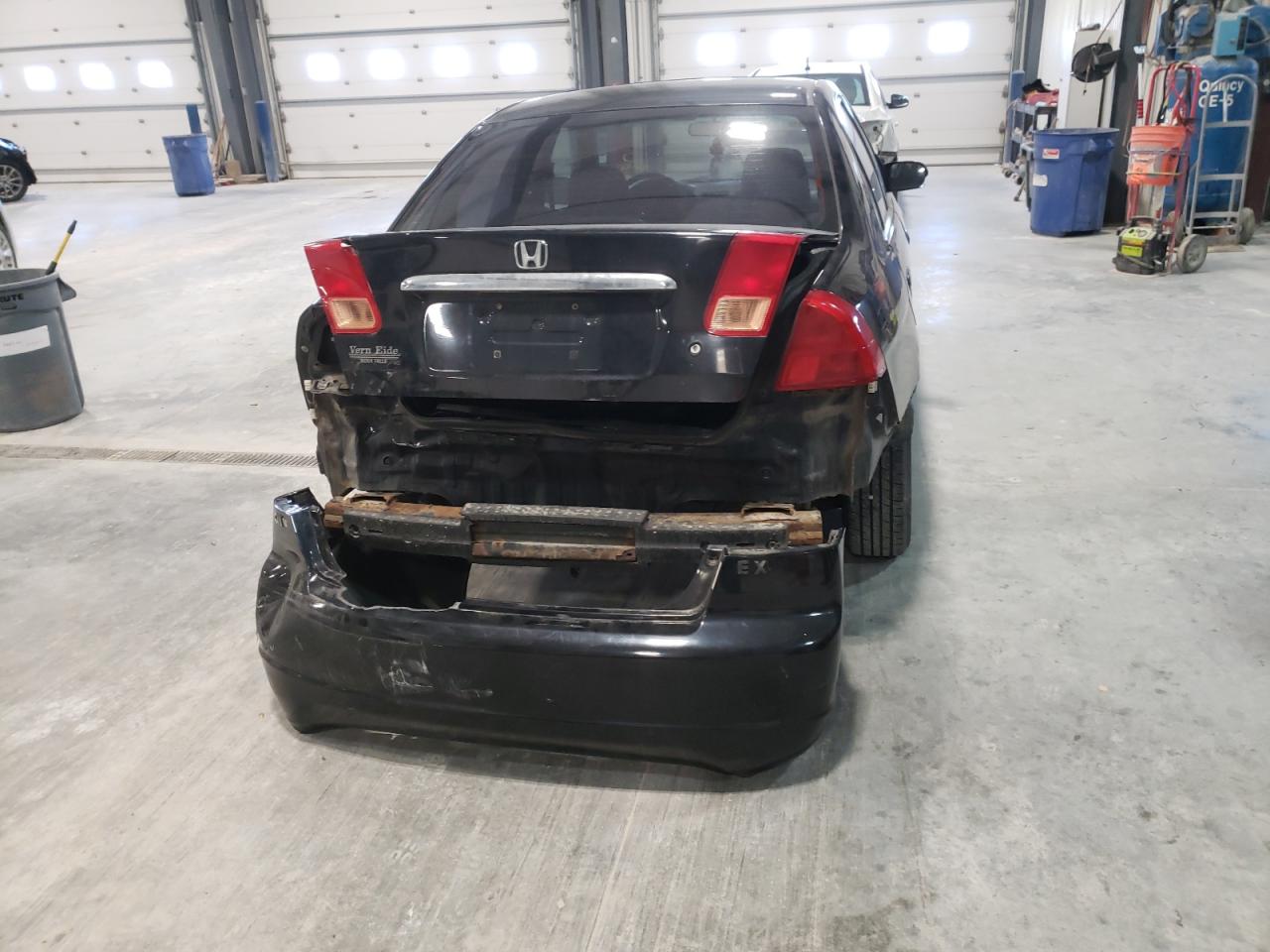 Photo 9 from auction – 2002 HONDA CIVIC with VIN 2HGES26782H608204