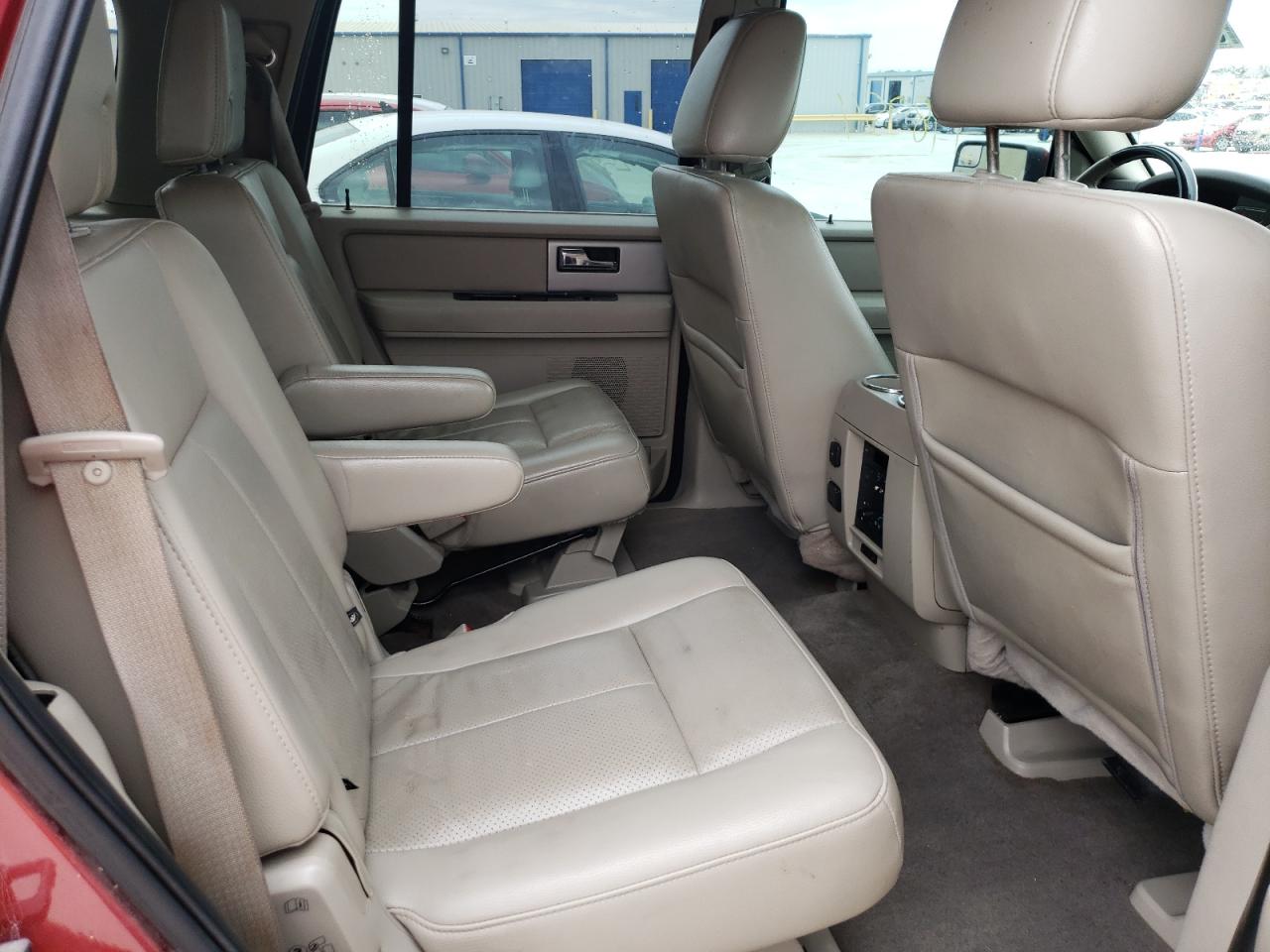 Photo 6 from auction – 2013 FORD EXPEDITION with VIN 1FMJU1K5XDEF53119