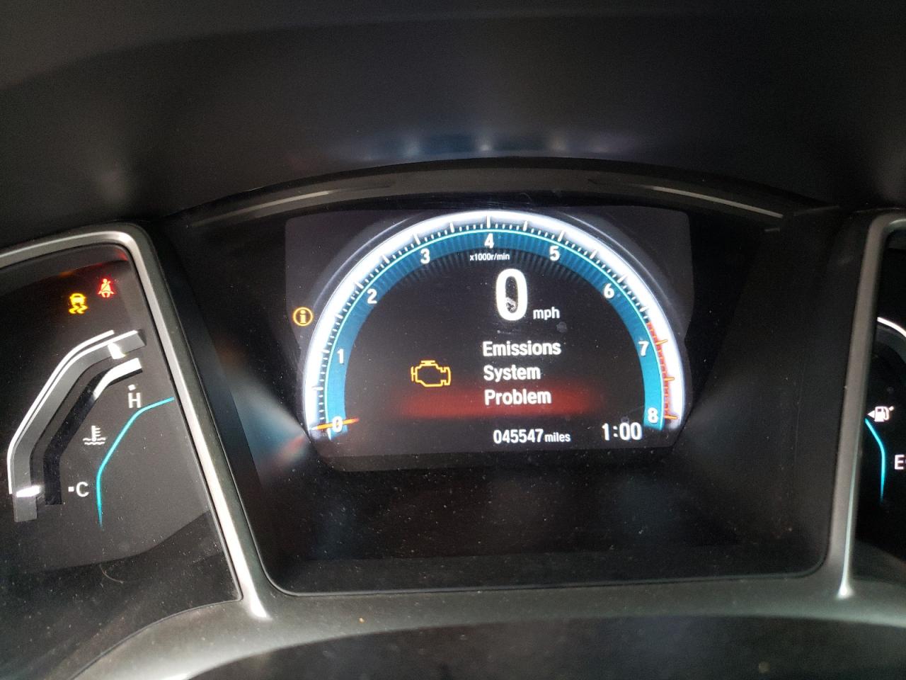 Photo 8 from auction – 2018 HONDA CIVIC EX with VIN 2HGFC2F7XJH580664