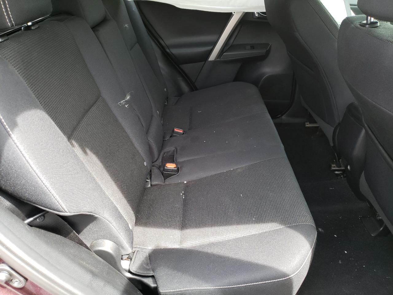 Photo 6 from auction – 2018 TOYOTA RAV4 ADVEN with VIN 2T3RFREV5JW736735
