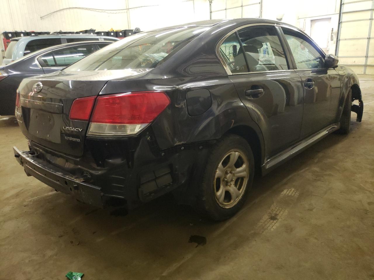 Photo 4 from auction – 2011 SUBARU LEGACY 2.5 with VIN 4S3BMCB61B3212066