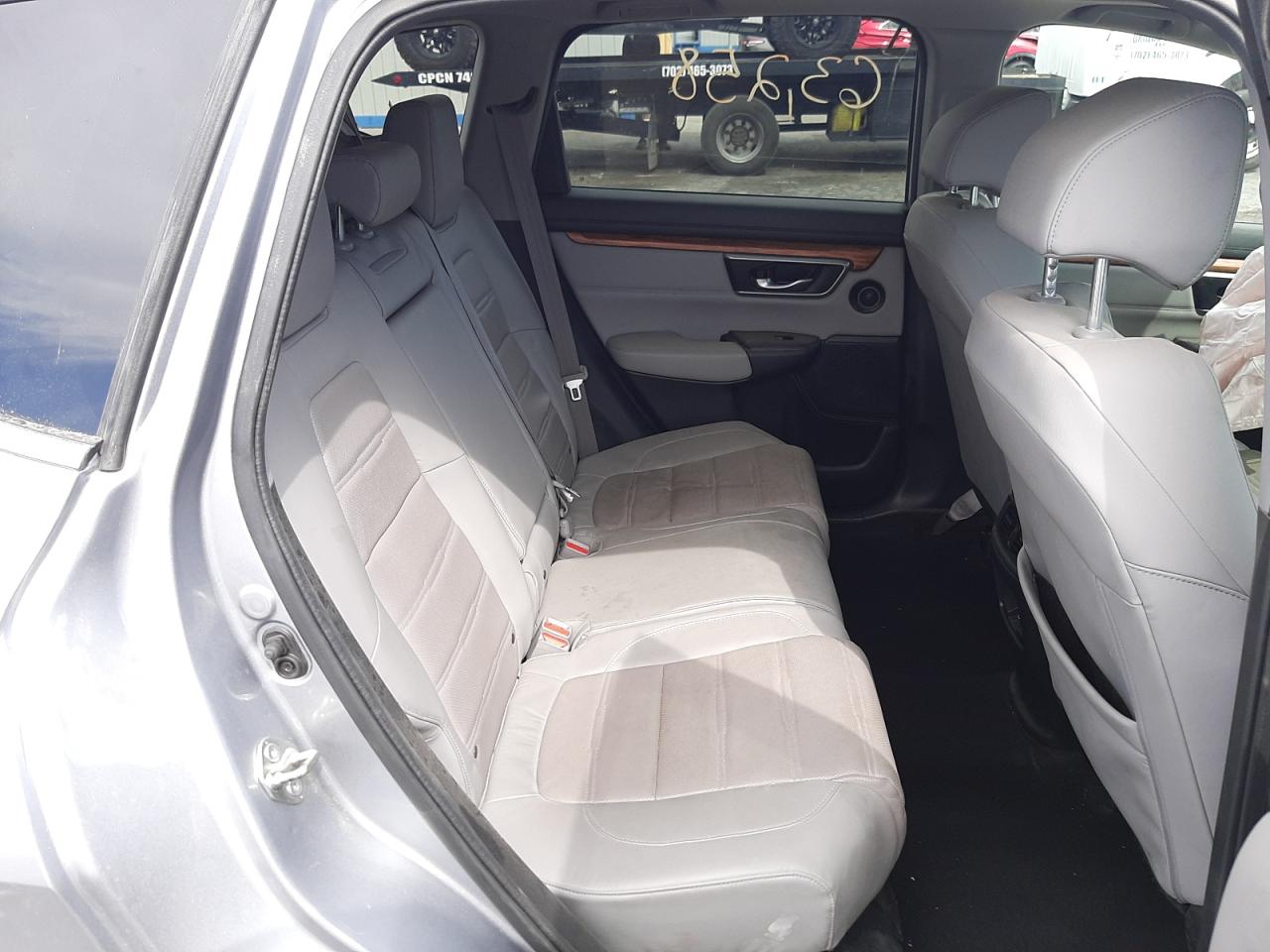 Photo 6 from auction – 2017 HONDA CR-V EXL with VIN 7FARW1H80HE016853