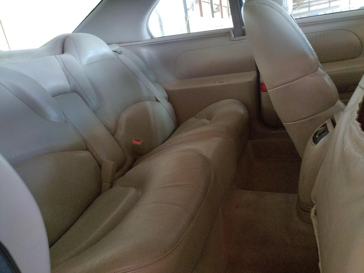 Photo 6 from auction – 1998 BUICK RIVIERA with VIN 1G4GD2210W4710467