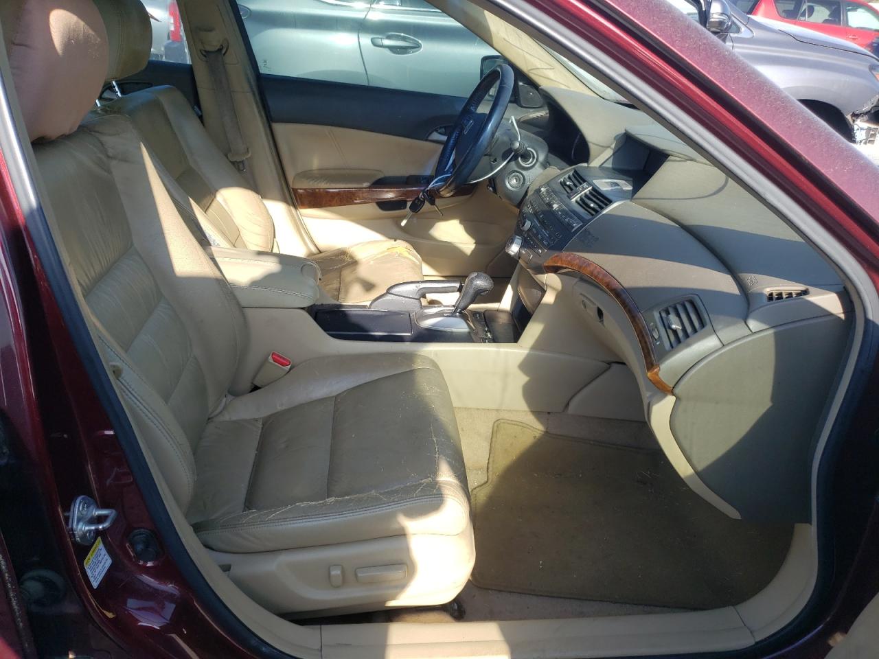 Photo 5 from auction – 2008 HONDA ACCORD with VIN 1HGCP36808A077112