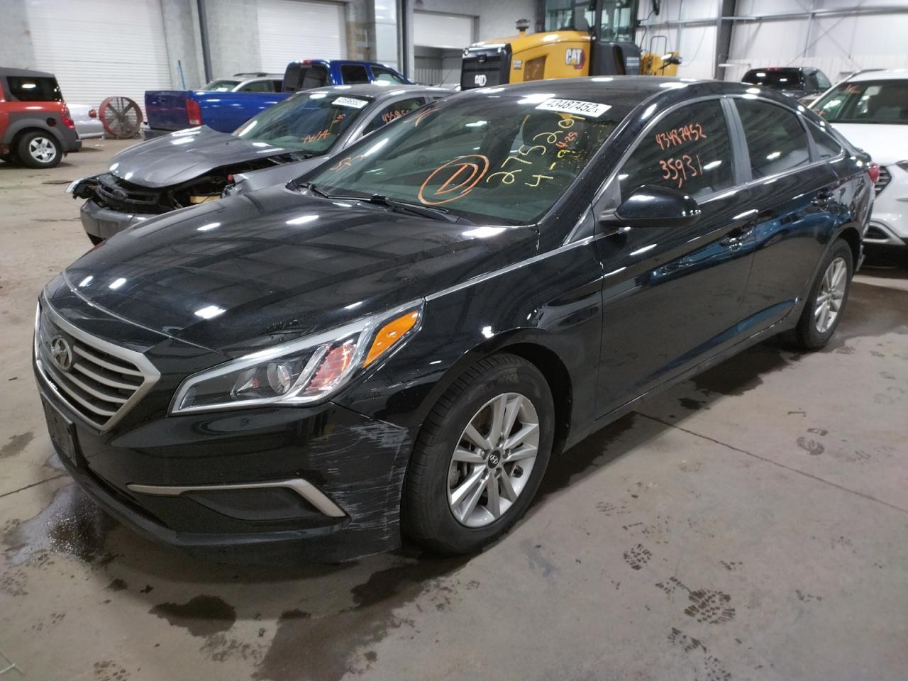 Photo 2 from auction – 2017 HYUNDAI SONATA ECO with VIN 5NPE24AA2HH442775
