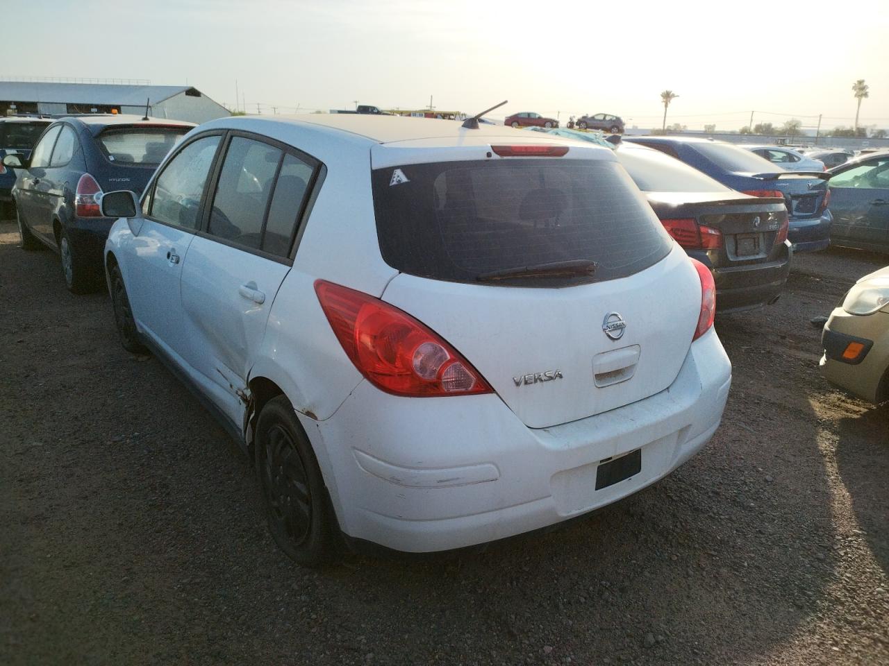 Photo 3 from auction – 2009 NISSAN VERSA S with VIN 3N1BC13E79L447408