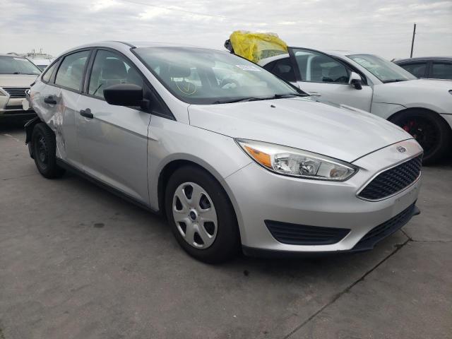 FORD FOCUS S 2015 with VIN 1FADP3E2XFL298157 - Photo from auction