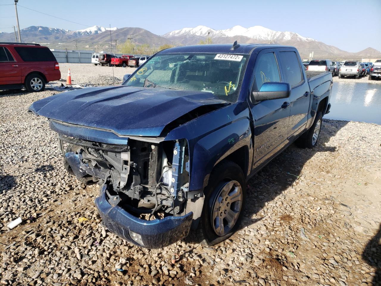 Photo 2 from auction – 2017 CHEVROLET SILVERADO with VIN 3GCUKREC6HG279450