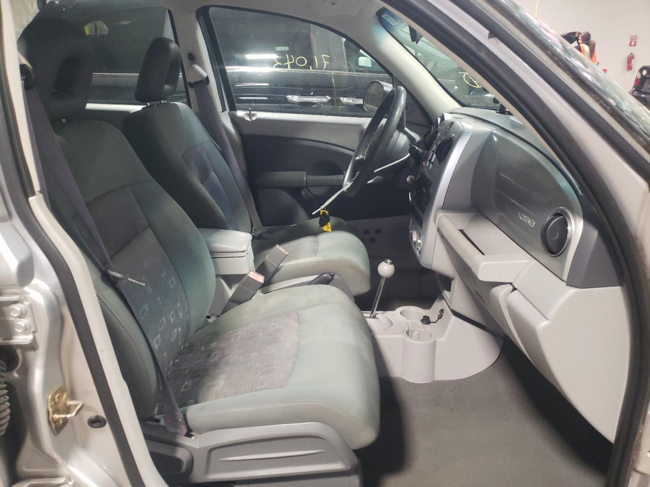 Photo 5 from auction – 2006 CHRYSLER PT CRUISER with VIN 3A4FY48B76T371517