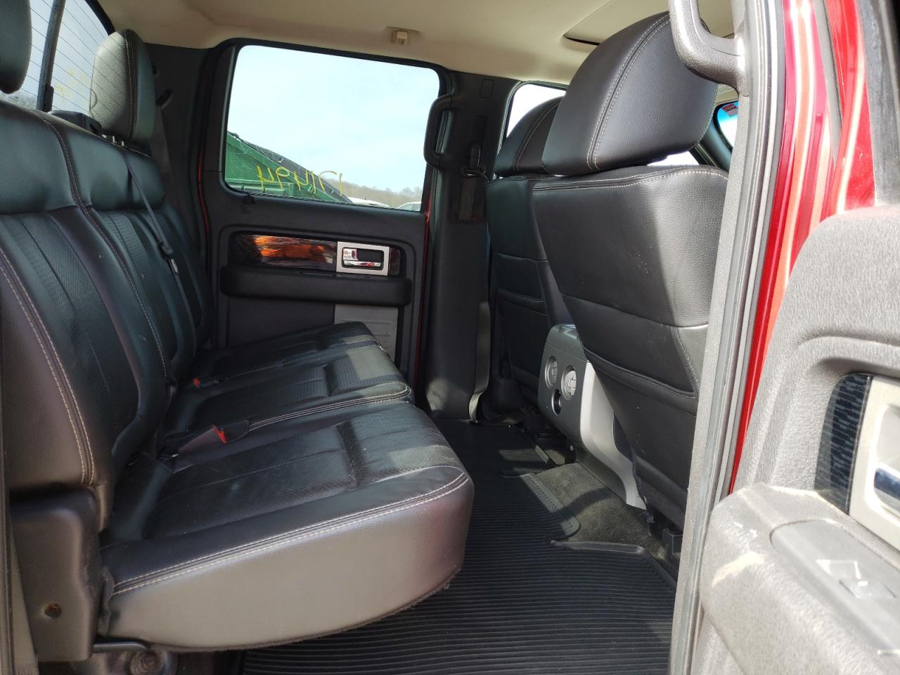 Photo 6 from auction – 2010 FORD F150 SUPER with VIN 1FTFW1EV3AFD82770