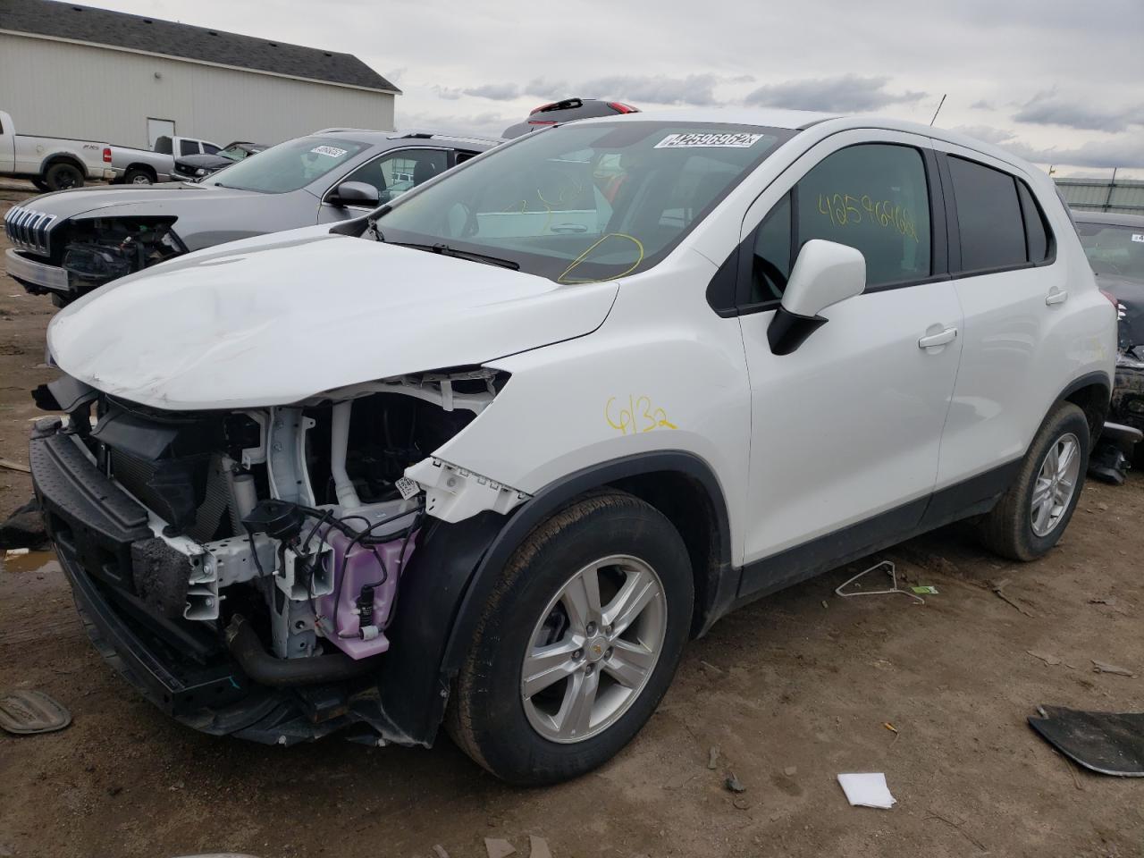 Photo 2 from auction – 2020 CHEVROLET TRAX LS with VIN KL7CJKSB4LB084611