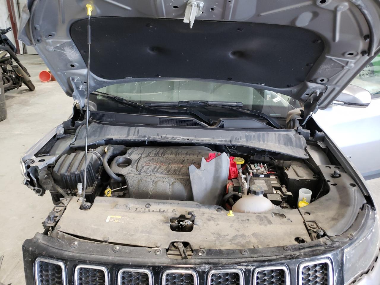 Photo 7 from auction – 2021 JEEP COMPASS LI with VIN 3C4NJCCB0MT526459