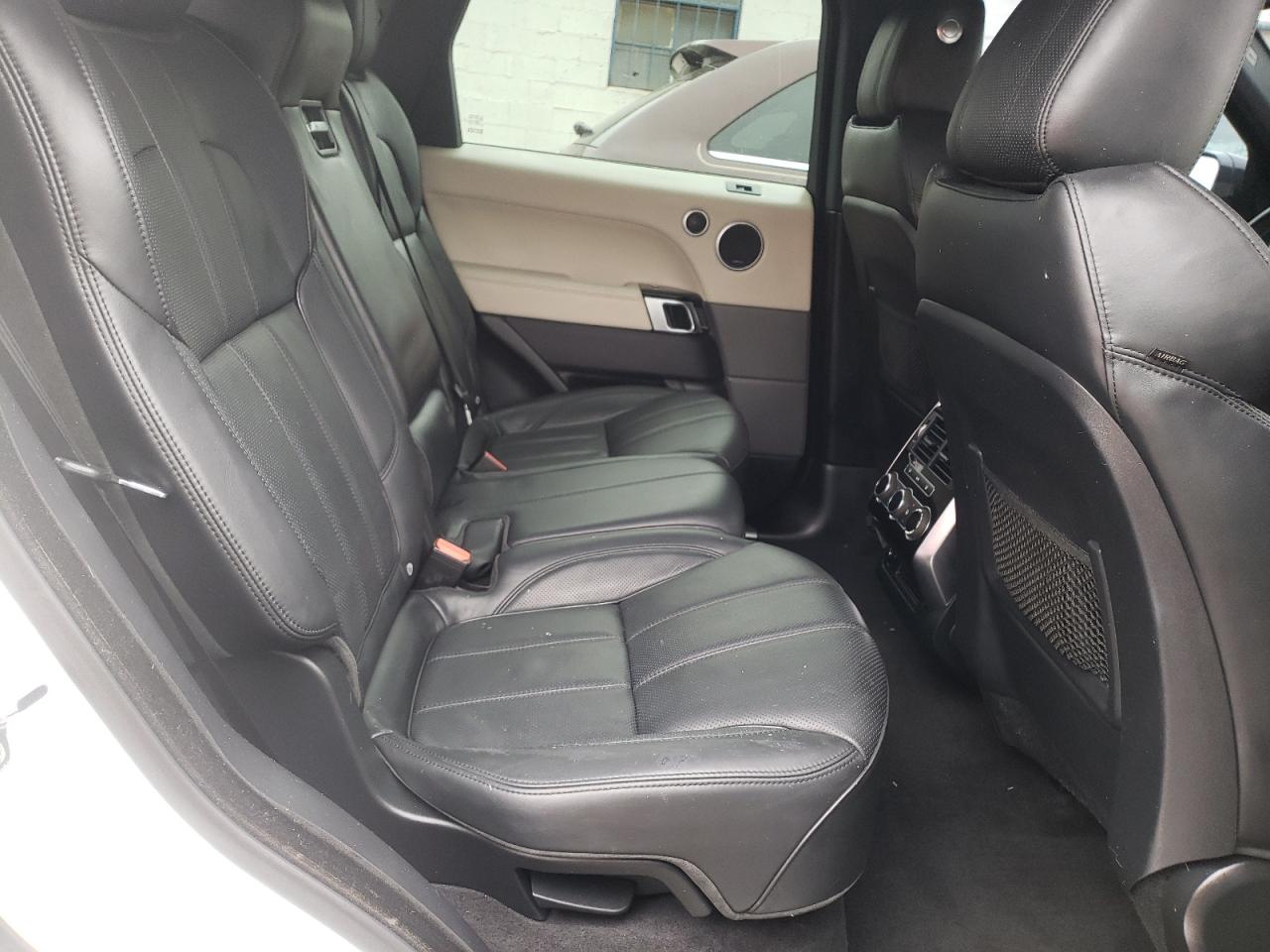 Photo 6 from auction – 2016 LAND ROVER RANGE ROVE with VIN SALWR2EF4GA555166