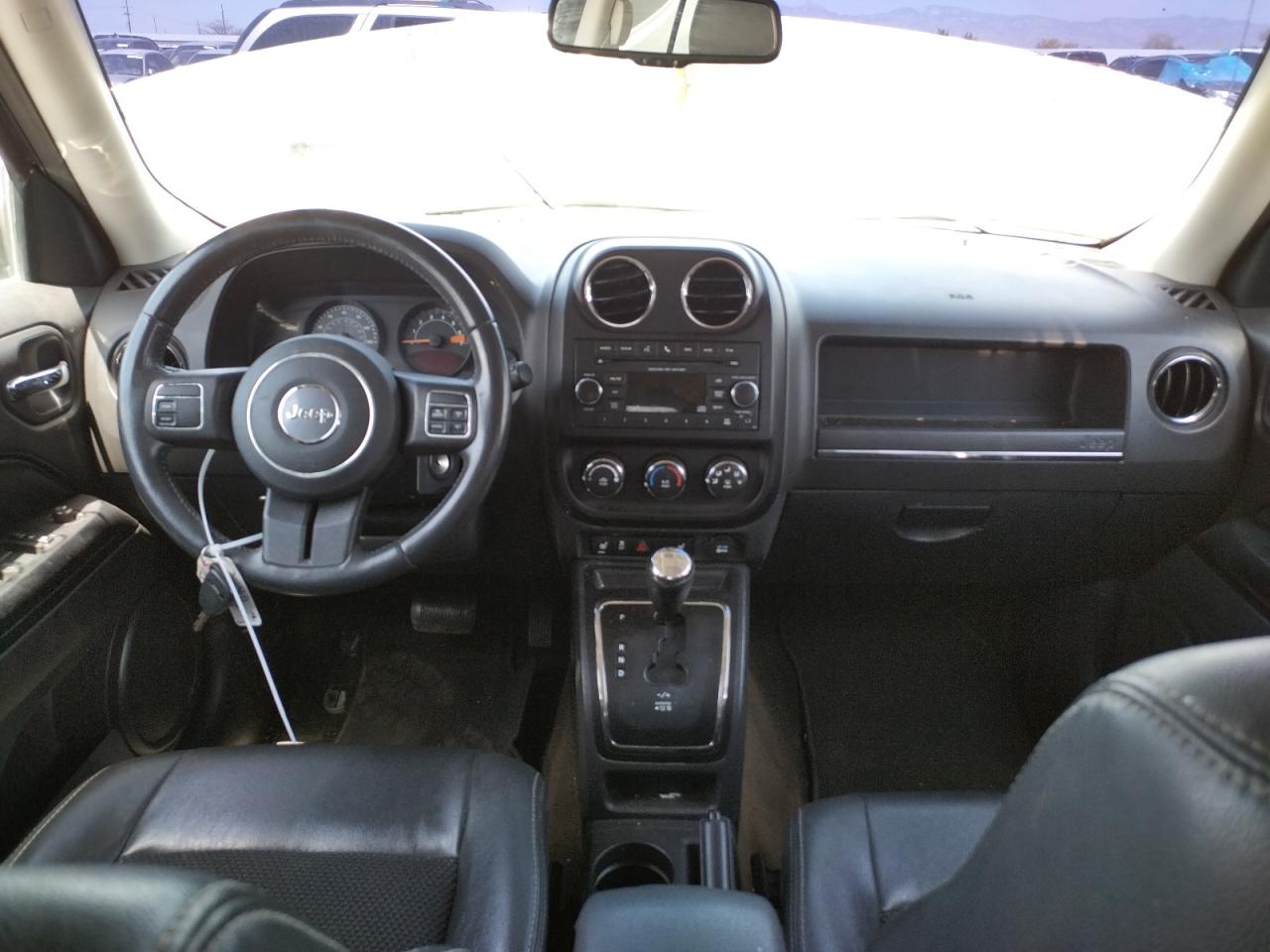 Photo 9 from auction – 2016 JEEP PATRIOT SP with VIN 1C4NJPBA7GD784438