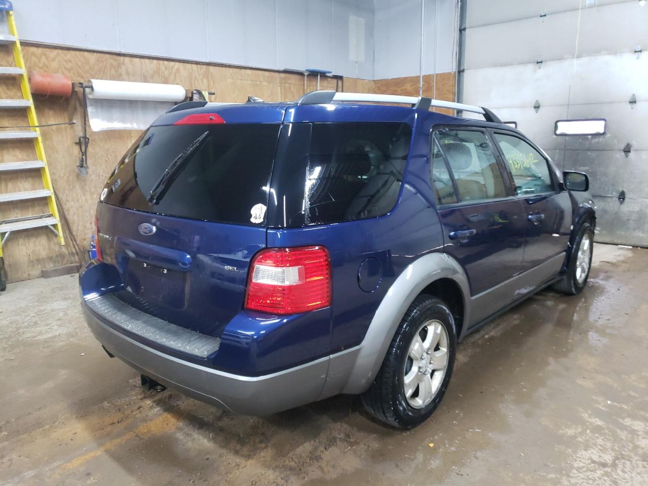 Photo 4 from auction – 2007 FORD FREESTYLE with VIN 1FMZK02177GA13221