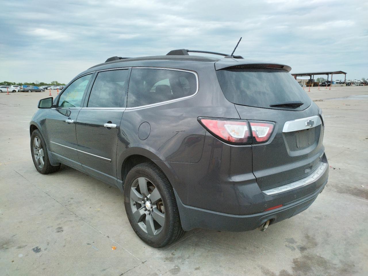 Photo 3 from auction – 2013 CHEVROLET TRAVERSE L with VIN 1GNKRLKD2DJ162431