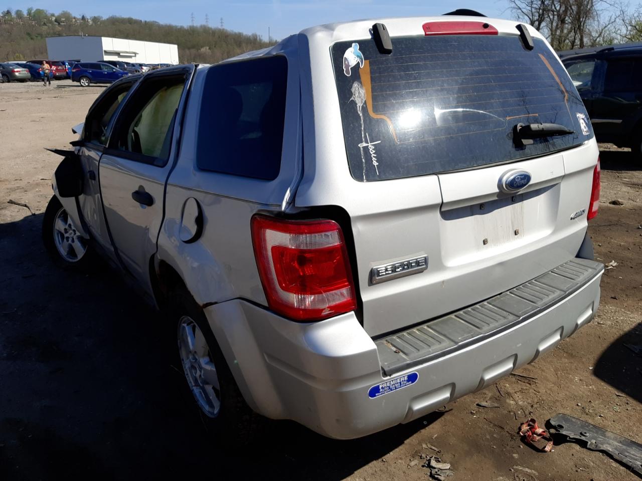 Photo 3 from auction – 2008 FORD ESCAPE XLS with VIN 1FMCU92Z28KC33388
