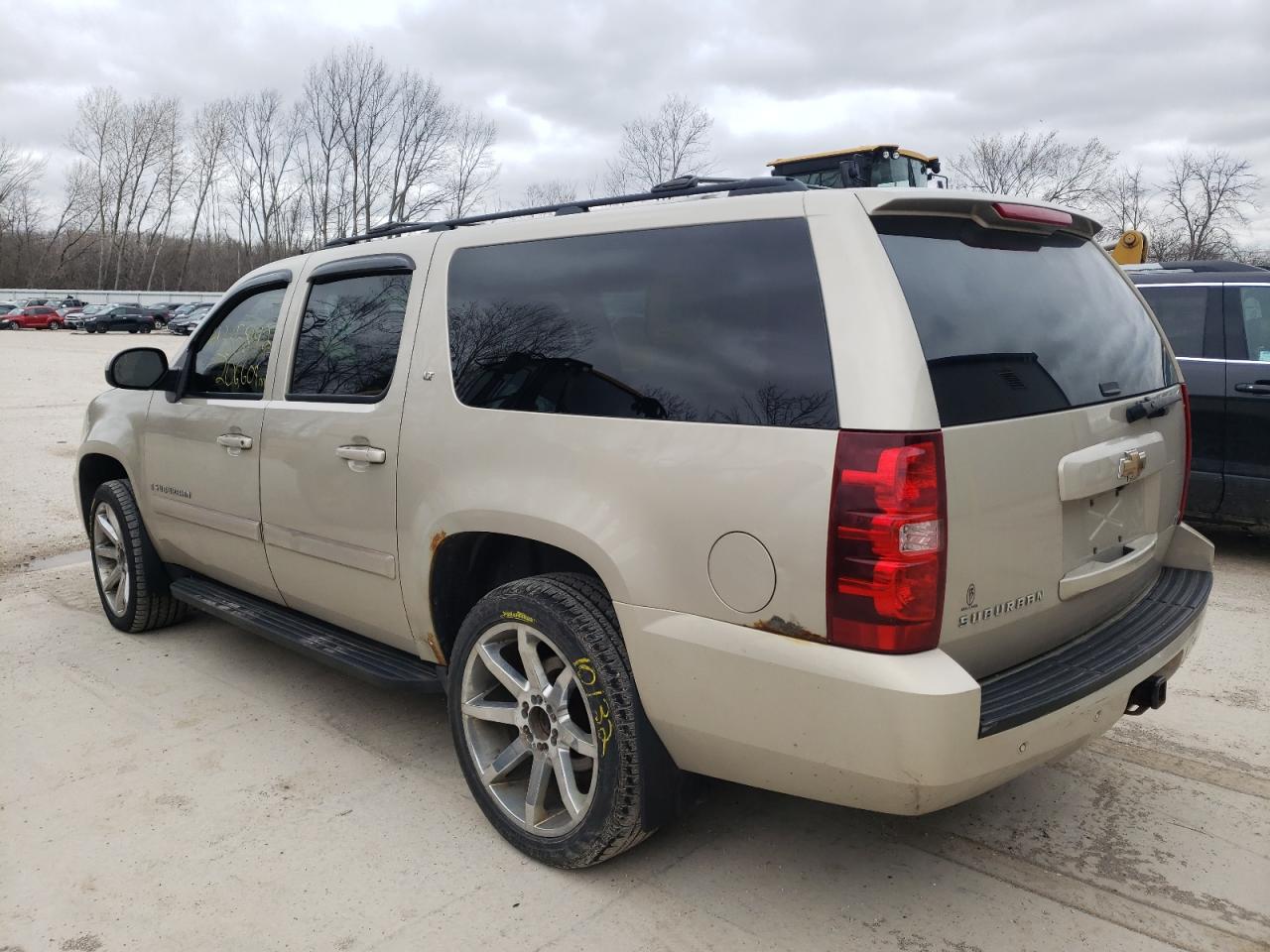 Photo 3 from auction – 2008 CHEVROLET SUBURBAN K with VIN 1GNFK16308J102469