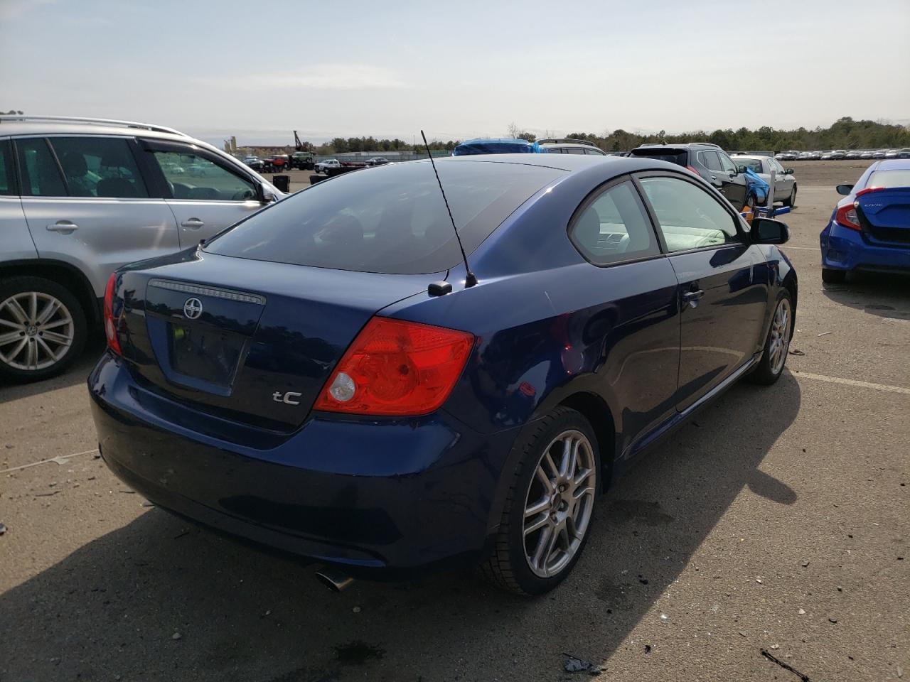 Photo 4 from auction – 2005 SCION TC with VIN JTKDE177850042332