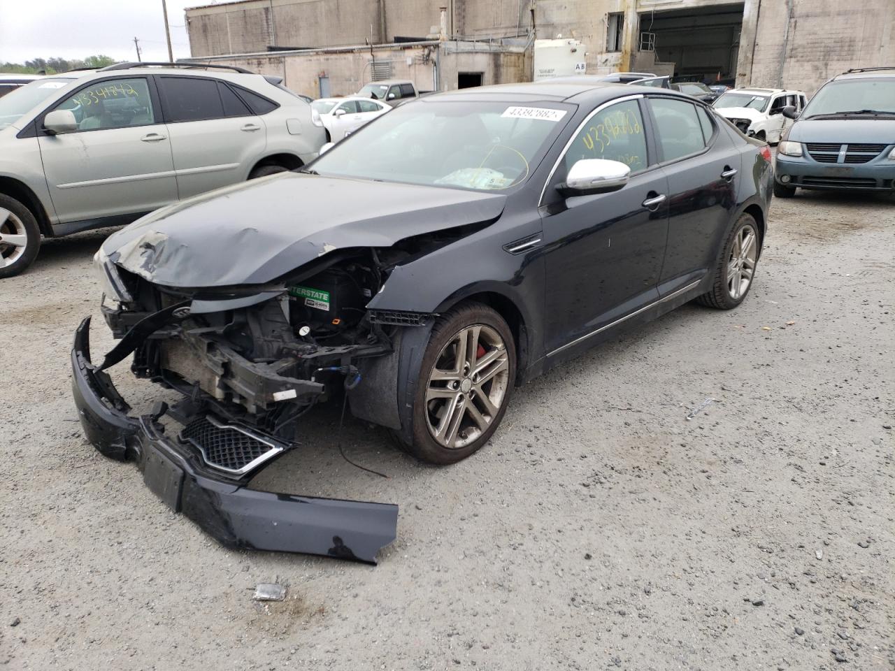 Photo 2 from auction – 2013 KIA OPTIMA SX with VIN 5XXGR4A6XDG109472